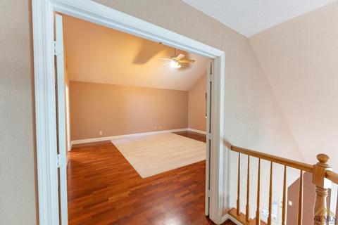 822 Burlingame Ave, Clovis, CA 93612 photo 37