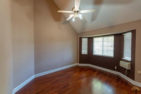 822 Burlingame Ave, Clovis, CA 93612 photo 31
