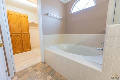 822 Burlingame Ave, Clovis, CA 93612 photo 41