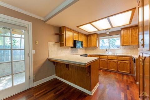 822 Burlingame Ave, Clovis, CA 93612 photo 21