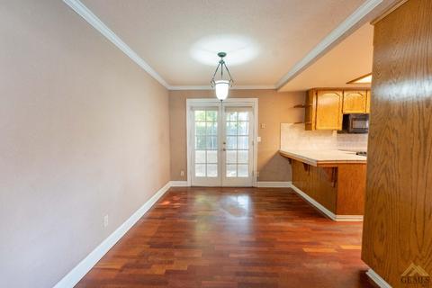 822 Burlingame Ave, Clovis, CA 93612 photo 19