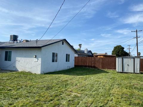 3208 Dore Dr, Bakersfield, CA 93304 photo 16