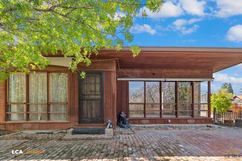 520 Washington Ave, Taft, CA 93268 photo 6