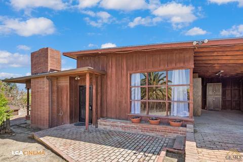 520 Washington Ave, Taft, CA 93268 photo 3