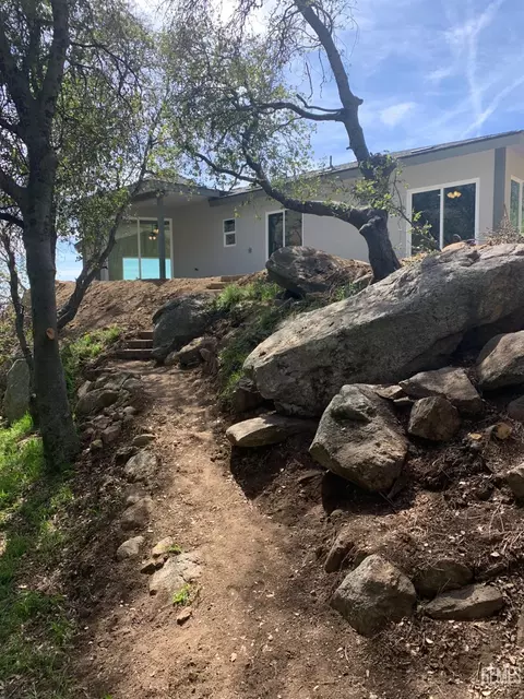 21905 Mountain Dr, Tehachapi, CA 93561 photo 41