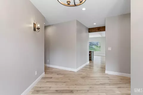 21905 Mountain Dr, Tehachapi, CA 93561 photo 7