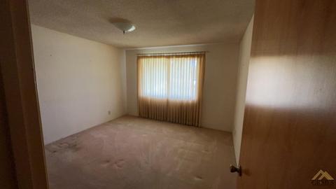 2507 Silver Dr, Bakersfield, CA 93306 photo 9