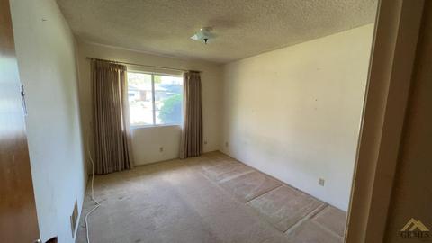 2507 Silver Dr, Bakersfield, CA 93306 photo 10