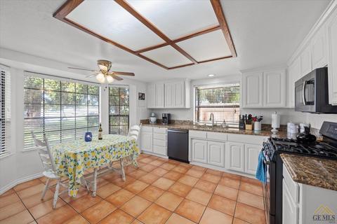5017 Marble St, Bakersfield, CA 93313 photo 13