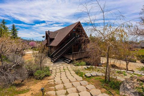 23881 Chia Ct, Tehachapi, CA 93561 photo 9