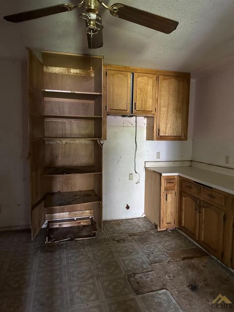 944 E St, Wasco, CA 93280 photo 12