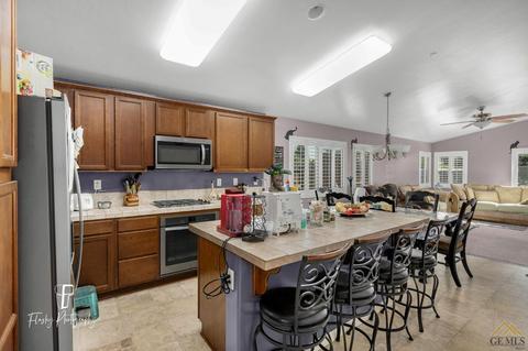 6430 Declaration Way, Bakersfield, CA 93313 photo 6