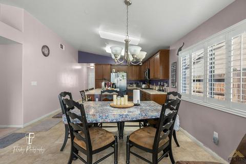 6430 Declaration Way, Bakersfield, CA 93313 photo 10