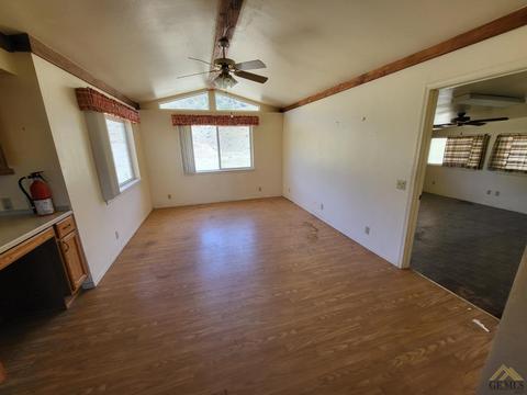 20547 Darsy Rd, Tehachapi, CA 93561 photo 9