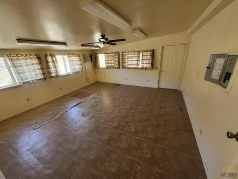 20547 Darsy Rd, Tehachapi, CA 93561 photo 13