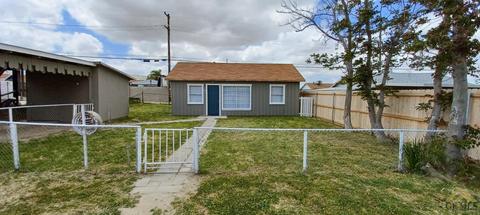 611 Buchanan St, Taft, CA 93268 photo 1