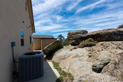 29301 Skyline Dr, Tehachapi, CA 93561 photo 9