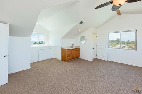 29301 Skyline Dr, Tehachapi, CA 93561 photo 15