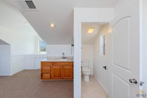29301 Skyline Dr, Tehachapi, CA 93561 photo 13