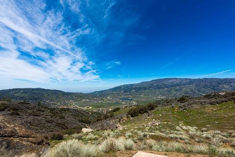 29301 Skyline Dr, Tehachapi, CA 93561 photo 11