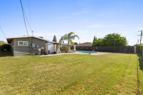 907 Devore Ave, Bakersfield, CA 93308 photo 35
