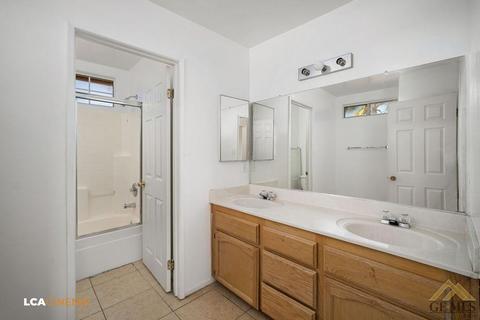 3105 Esperanza Dr, Bakersfield, CA 93313 photo 18