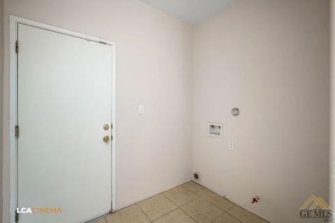 3105 Esperanza Dr, Bakersfield, CA 93313 photo 11
