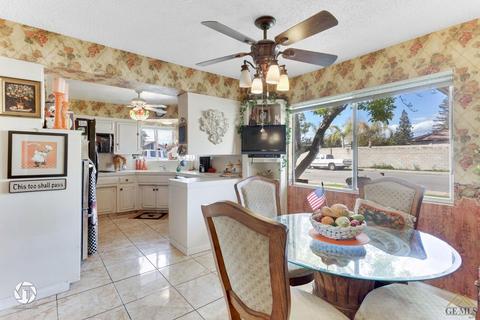 2409 Silver Dr, Bakersfield, CA 93306 photo 27