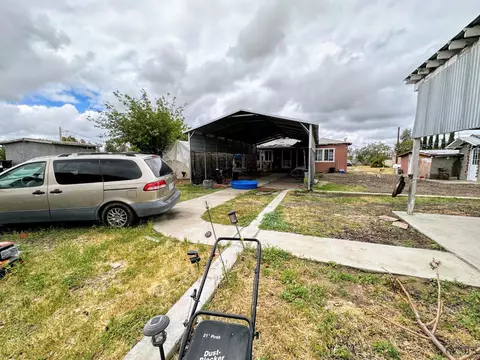 3586 S Butte Ave, Kerman, CA 93630 photo 32