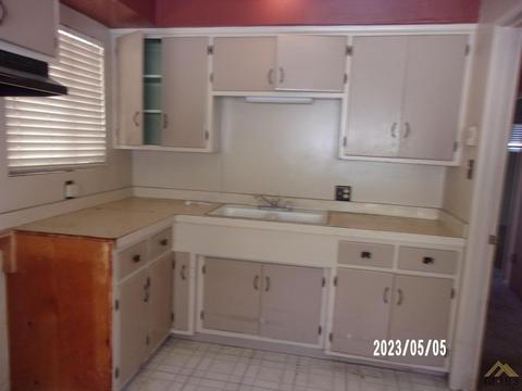 117 Clara Dr, Bodfish, CA 93205 photo 5