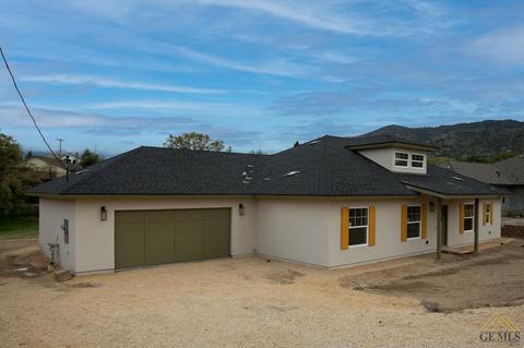 20924 White Pine Dr, Tehachapi, CA 93561 photo 2