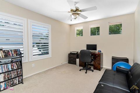 1008 Devonshire St, Bakersfield, CA 93312 photo 21
