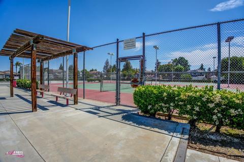 1008 Devonshire St, Bakersfield, CA 93312 photo 34