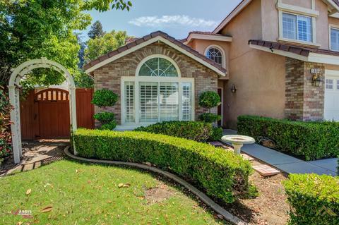 1008 Devonshire St, Bakersfield, CA 93312 photo 3