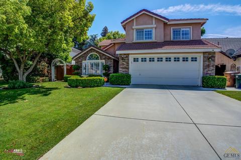 1008 Devonshire St, Bakersfield, CA 93312 photo 2