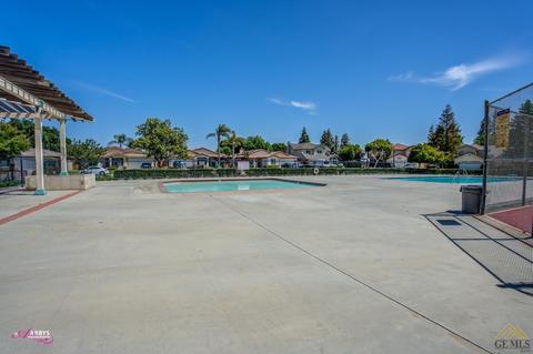 1008 Devonshire St, Bakersfield, CA 93312 photo 35