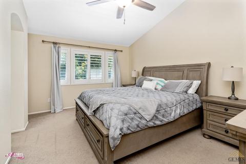 1008 Devonshire St, Bakersfield, CA 93312 photo 25