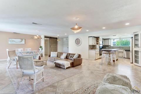 11201 Dee Dee Ct, Bakersfield, CA 93312 photo 7