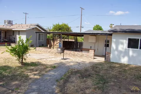 9713 Gilbert St, Lamont, CA 93241 photo 25