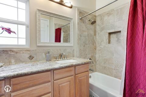 2407 Crocus Dr, Bakersfield, CA 93311 photo 37