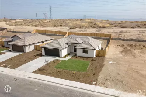 726 Sinatra Way, Shafter, CA 93263 photo 1