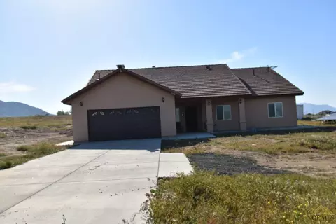 19301 Wagner Dr, Tehachapi, CA 93561 photo 1