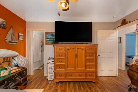 319 Fillmore St, Taft, CA 93268 photo 12