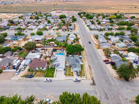 319 Fillmore St, Taft, CA 93268 photo 21