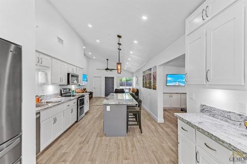 6004 Highlander St, Bakersfield, CA 93306 photo 13