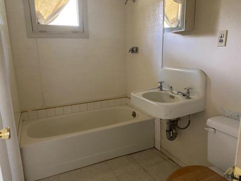 541 Rancho Rd, Pinon Hills, CA 92372 photo 6