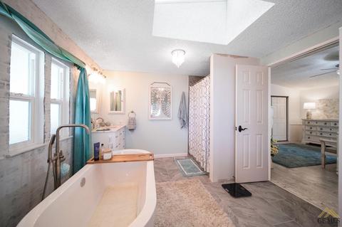82 Eagle Ln, Bakersfield, CA 93308 photo 13