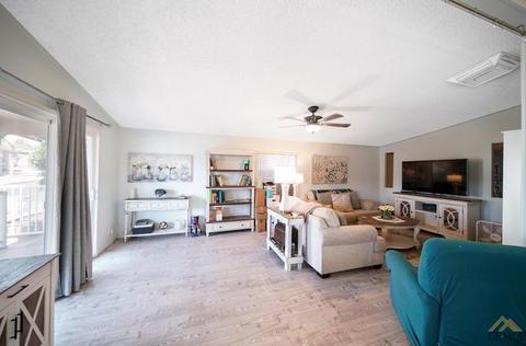 82 Eagle Ln, Bakersfield, CA 93308 photo 4