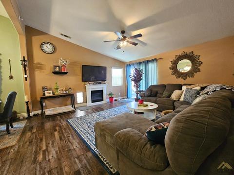 6317 Declaration Way, Bakersfield, CA 93313 photo 11
