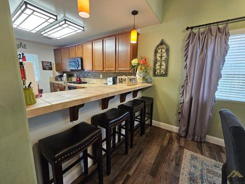 6317 Declaration Way, Bakersfield, CA 93313 photo 9